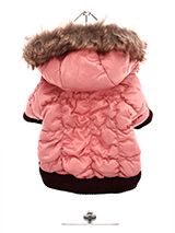 Luxury Pink Quilted Ski Parka - A gorgeous dusky pink quilted ski parka. The arms and hem are elasticised to ensure the best possible fit. While, the velcro fastening makes it easy to take on and off your pup. The soft pink fleece lining will keep your pup cosy and warm. 