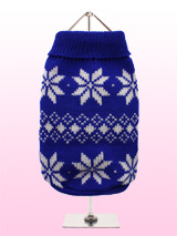 Blue Snowflake Knitted Sweater - A knitter cool blue sweater with a cute snowflake pattern, inspired by the landscape weather and culture of Scandinavia. A favourite on the ski slopes, this sweater is a stylish yet practical way to keep your pup warm. 